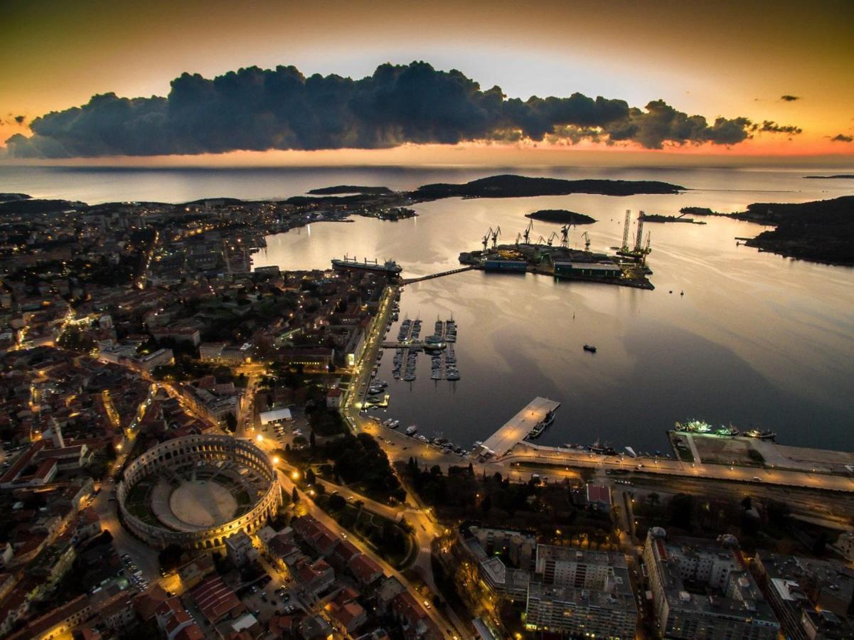 Apartman Yacht Medulin Bagian luar foto