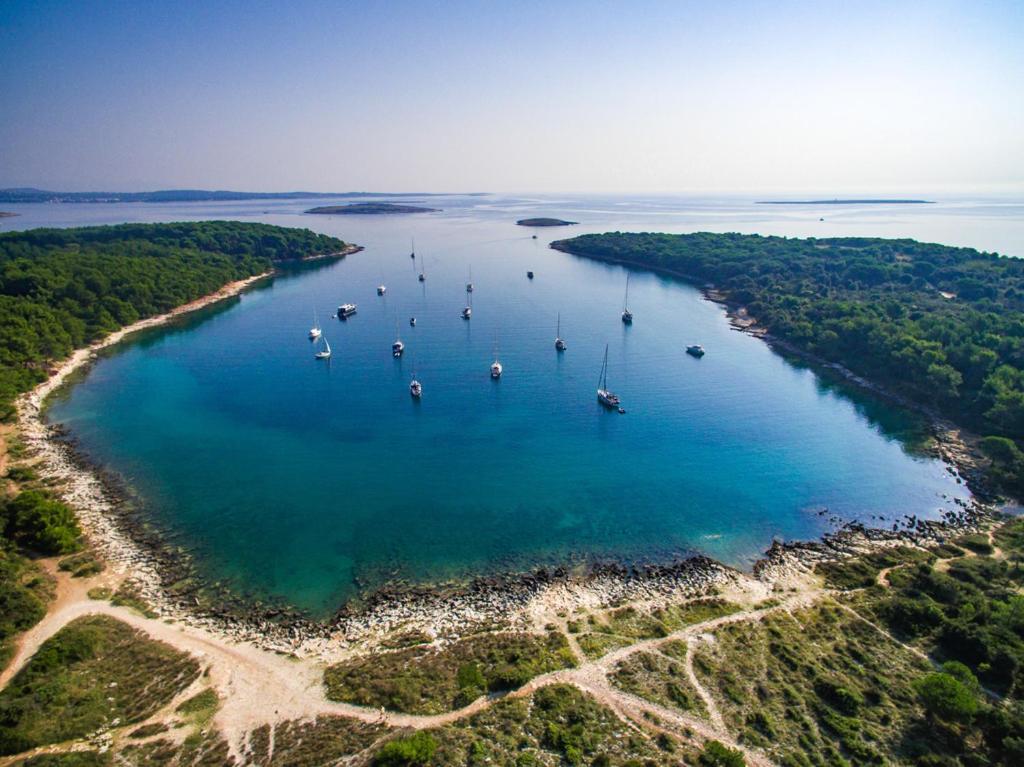 Apartman Yacht Medulin Bagian luar foto