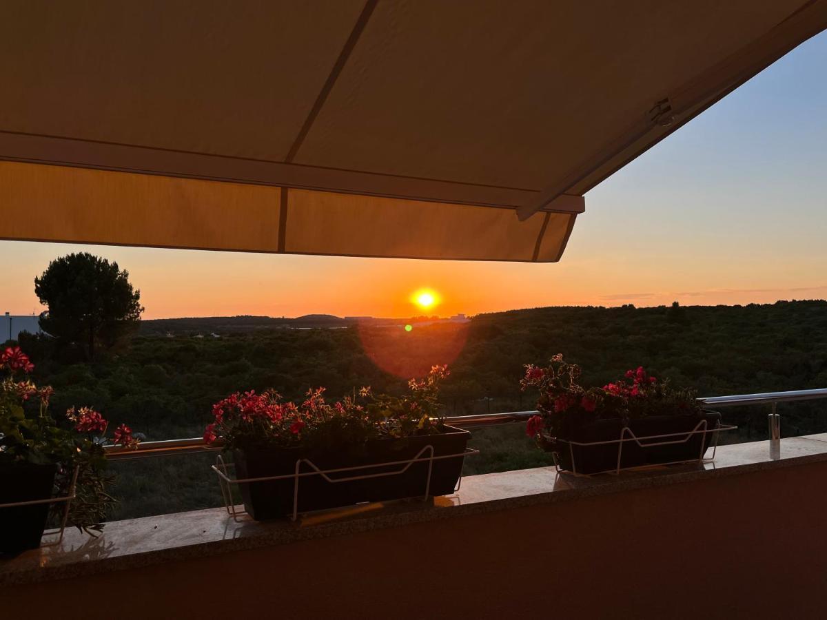 Apartman Yacht Medulin Bagian luar foto